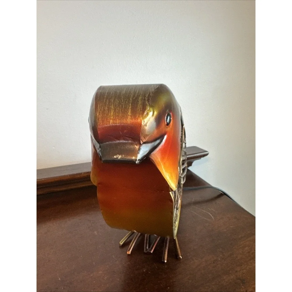 Deco Breeze Robin Bird Figurine Fan Metal Mesh Decorative Desk Fan Works-DBF0026